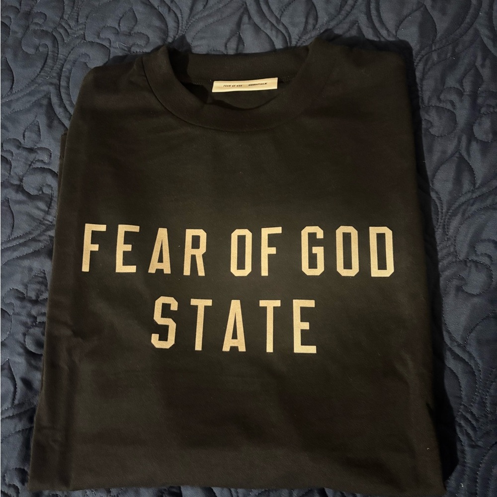 Fear of God Essentials Black Crewneck🔥